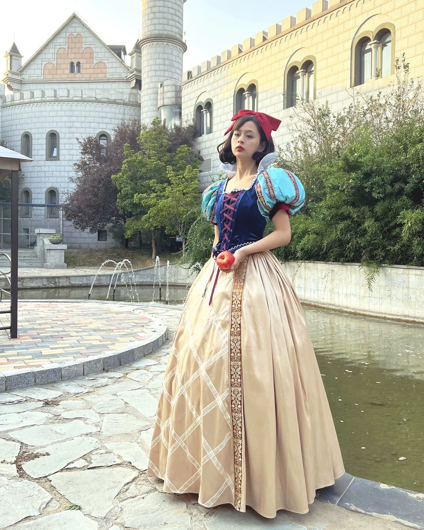 LACE GARDEN - Snow White Arrival - Royal Blue Dress Set with Puff Sleeves