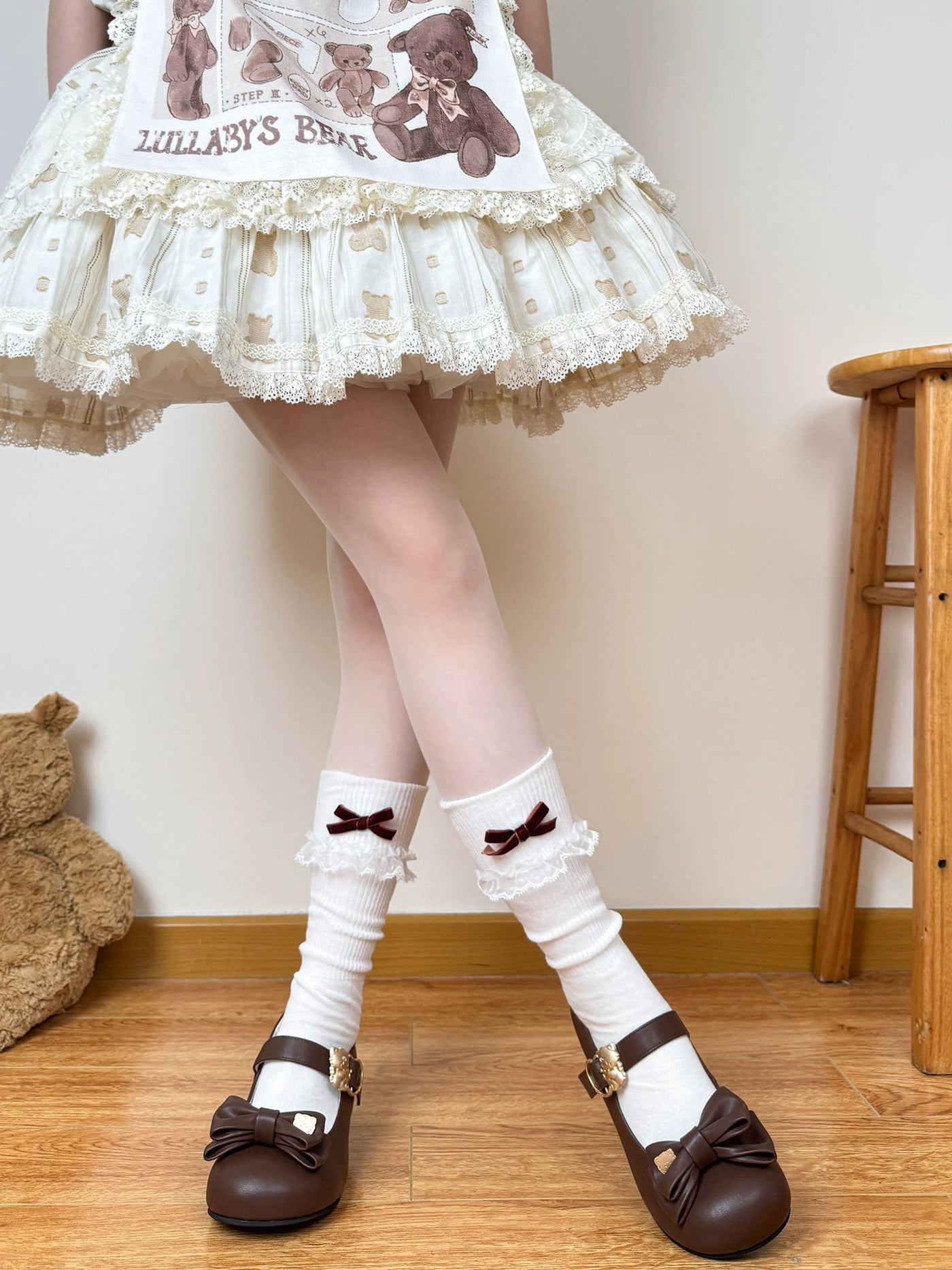 Chubby Bear Tales - Bow Slouch - Thin Slouch Socks with Lace-Trimmed Bow Cuffs