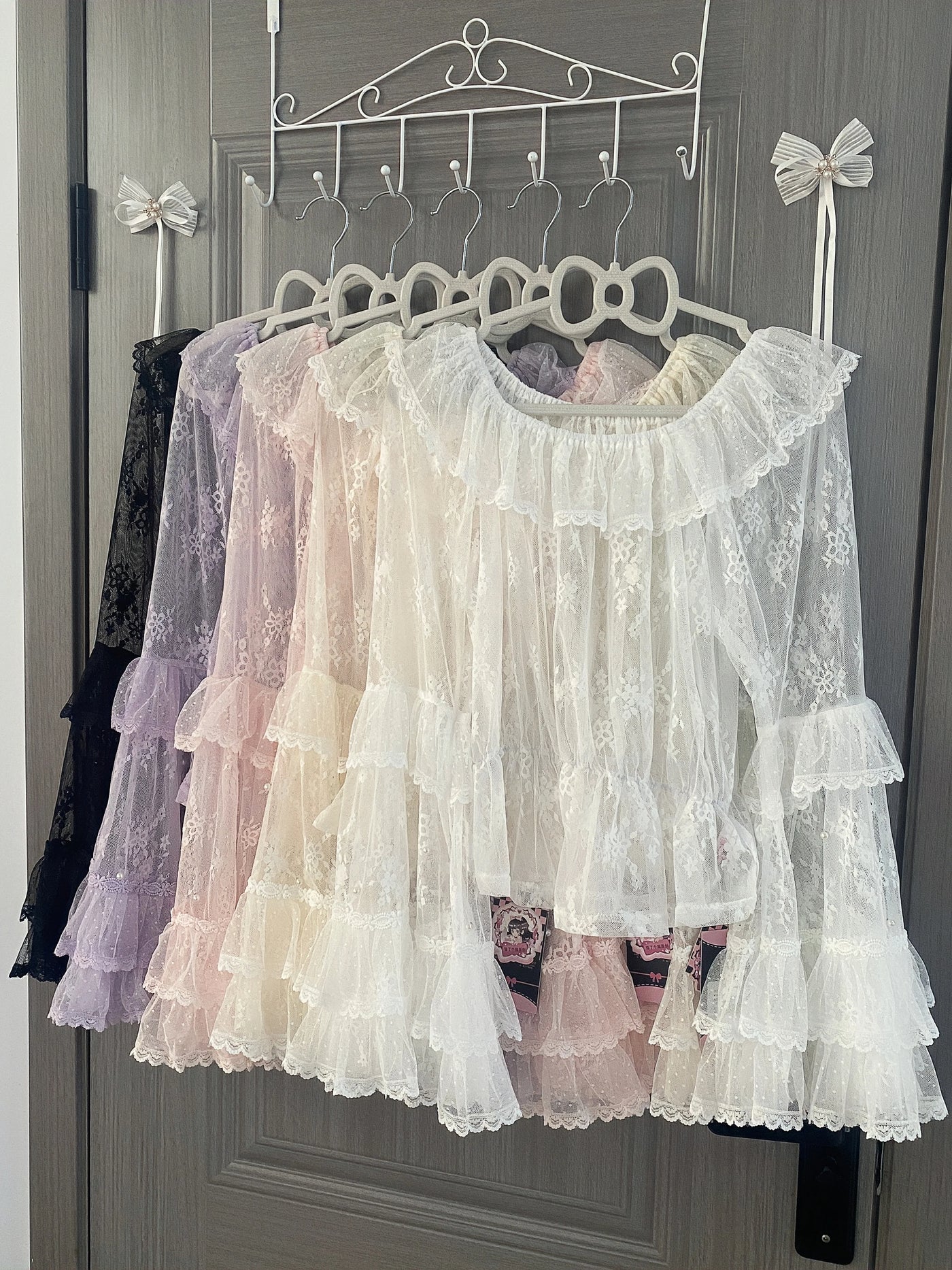Cat Upon Cat - Moon Cage Tulle - Lace Long-Sleeve Inner Top with Tiered Ruffle Sleeves
