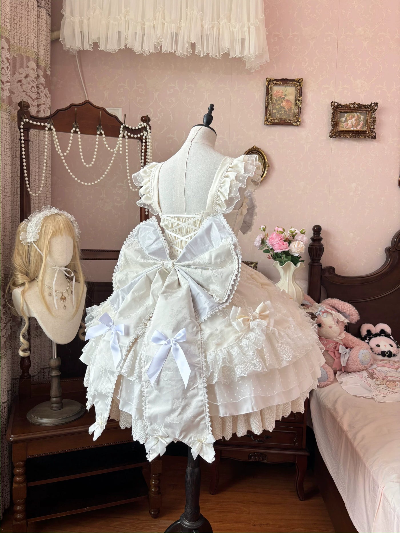 Hello Princess Lolita - Shaoyun Weiwei - Plus-Size Bridal-Style Lolita Dress with Layered Lace Skirt – detail view 9