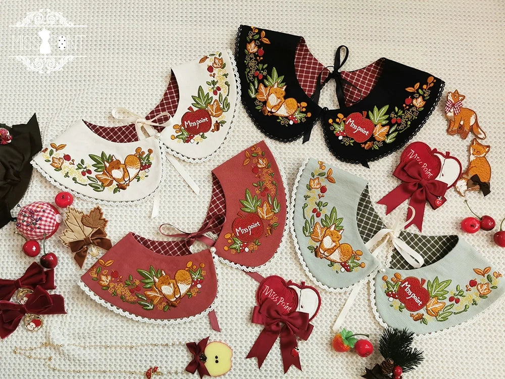 Miss Point - Chubby Fox in the Forest - Kawaii Lolita Accessories Knitted Fox Scarf Embroidered Faux Collar