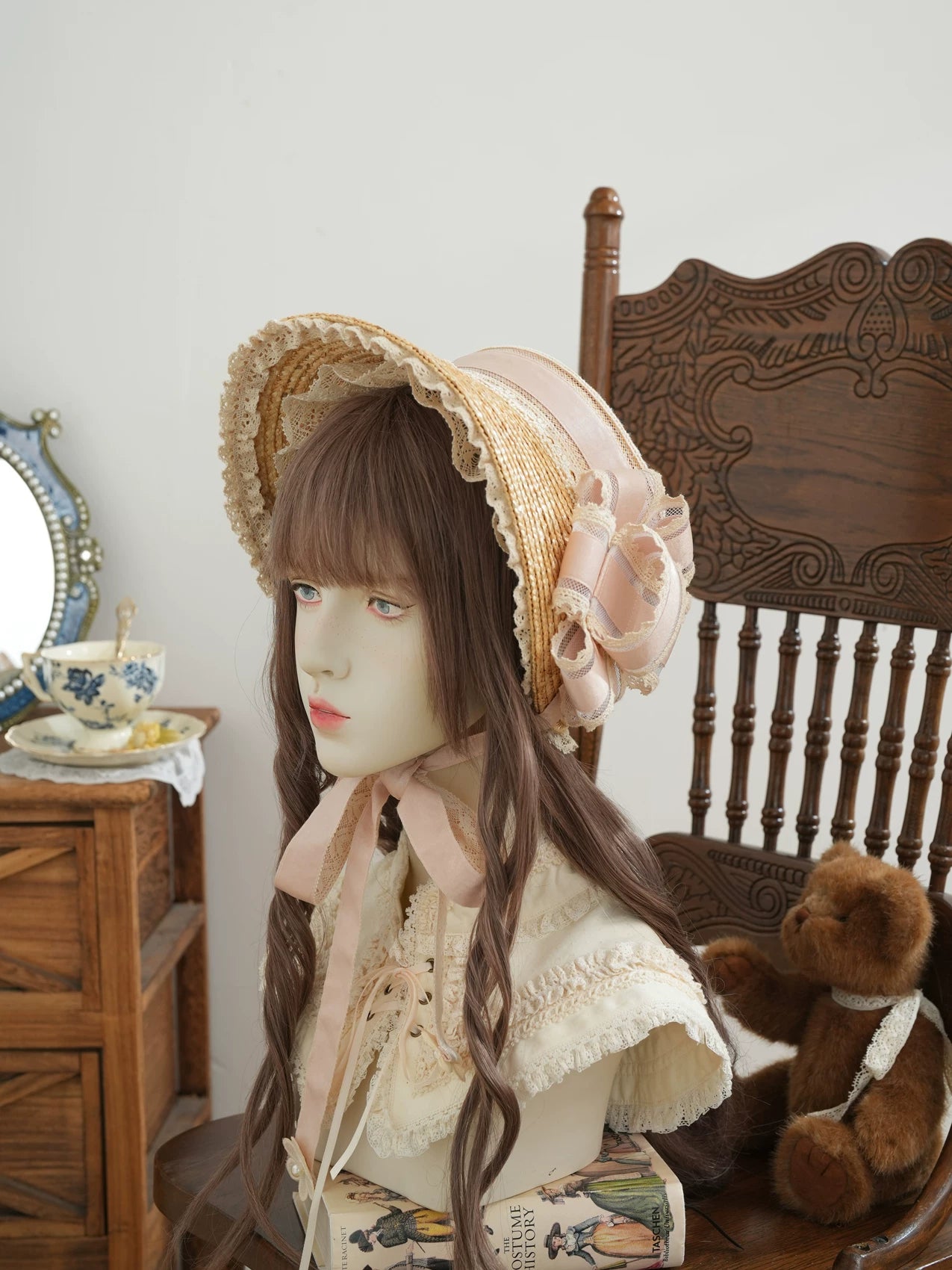 Star Box - Old Summer Shadow - Straw Bonnet with a Lace-Trimmed Brim