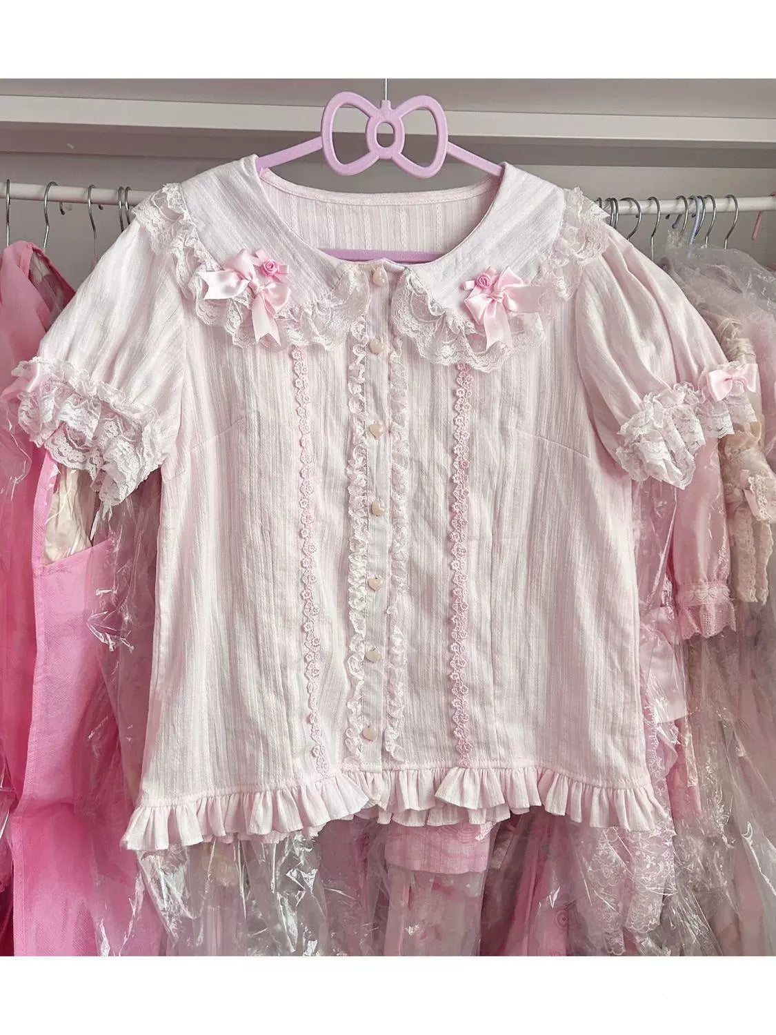 Sweetheart Dream Machine - Vintage Floral Wall - Ruffle-Trimmed Blouse with Doll Collar