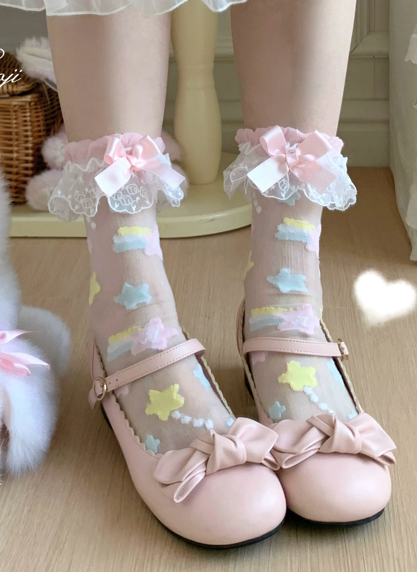 roji roji - Twin Star - Sheer Mid-Calf Socks with Lace Cuffs and Bow Accents