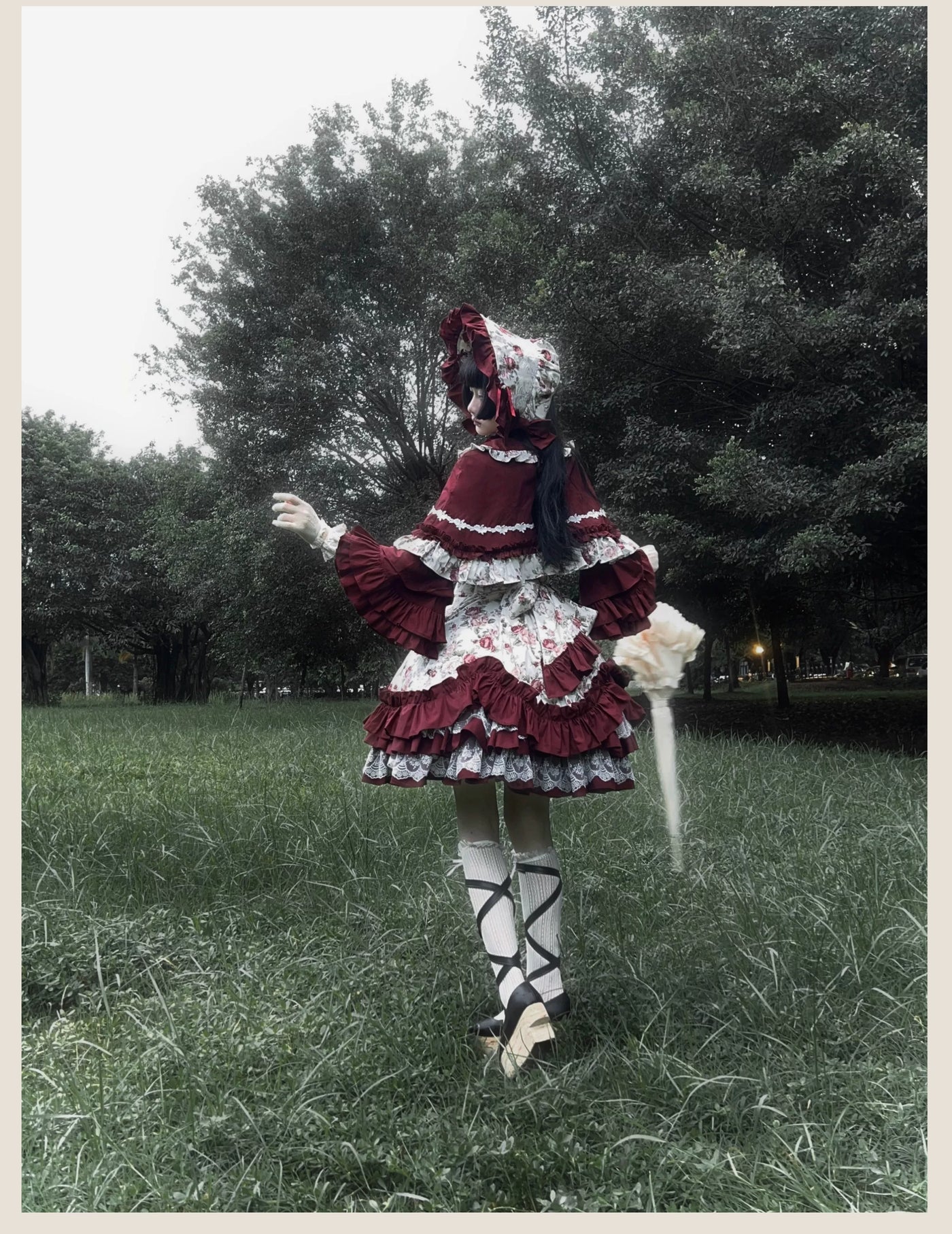 TaTaTa Lolita - Burgundy Rose - Floral Printed Old School Lolita JSK, Elegant Cape