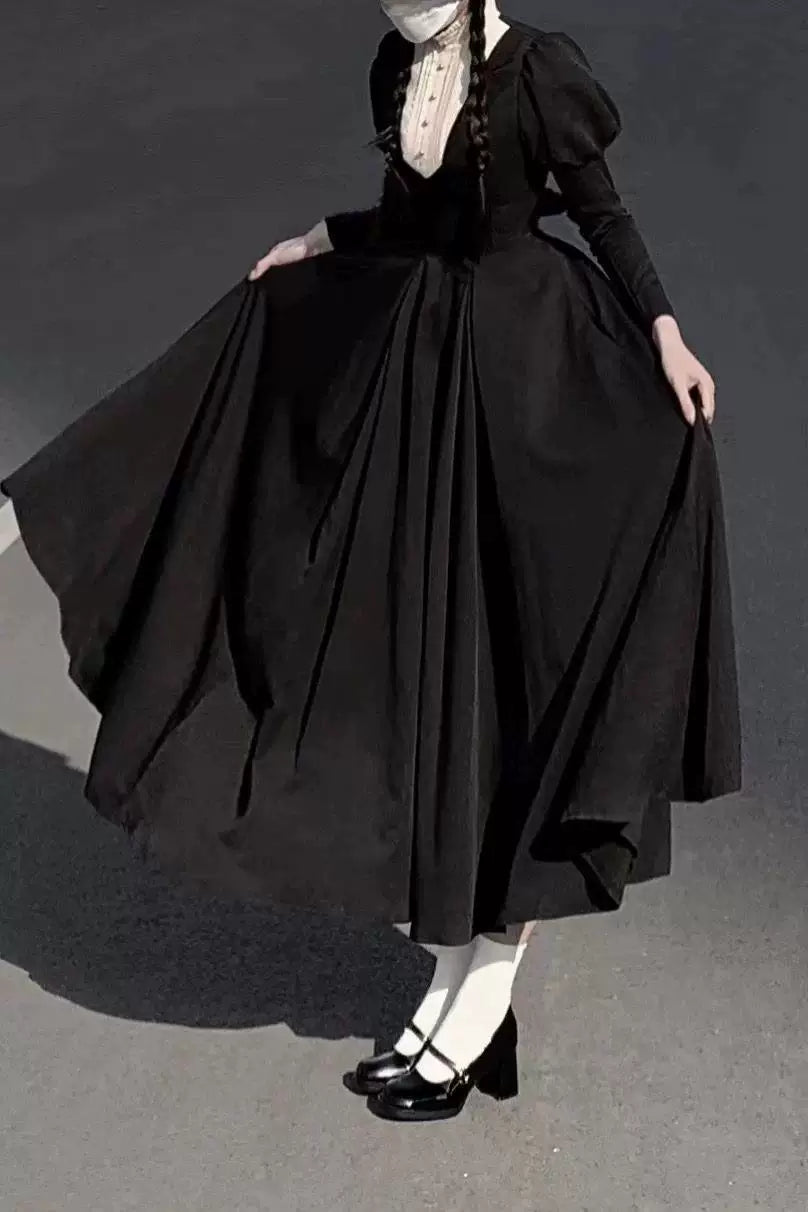 Sweetheart Dream Machine - Six-Panel Black - Long One-Piece Dress with Puff Sleeves