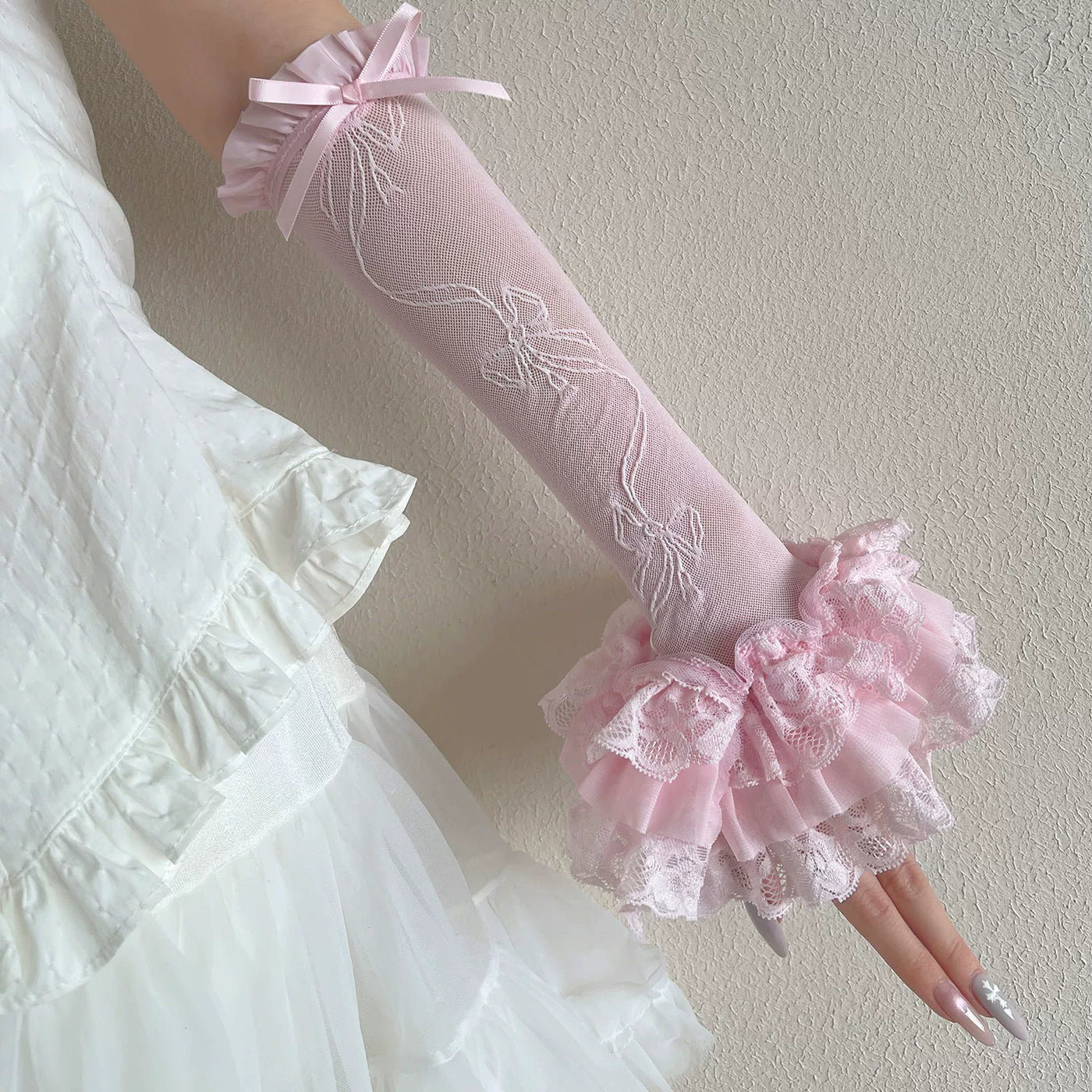 Sock Noble - Bridal Lace - Lace Sleeve Gloves with Ruffled Bow Cuffs