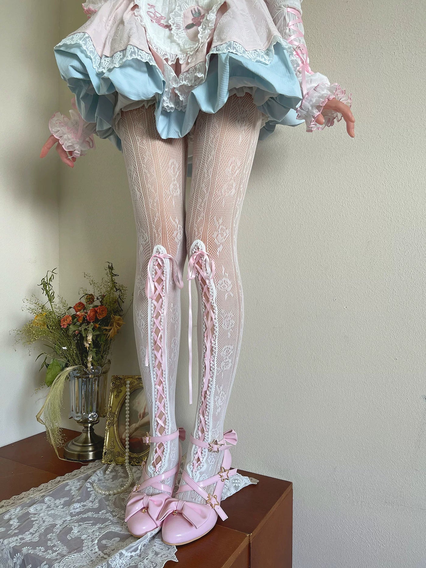 Sock Noble - Ballet Ribbon - White Lace Tights with Ribbon Lacing