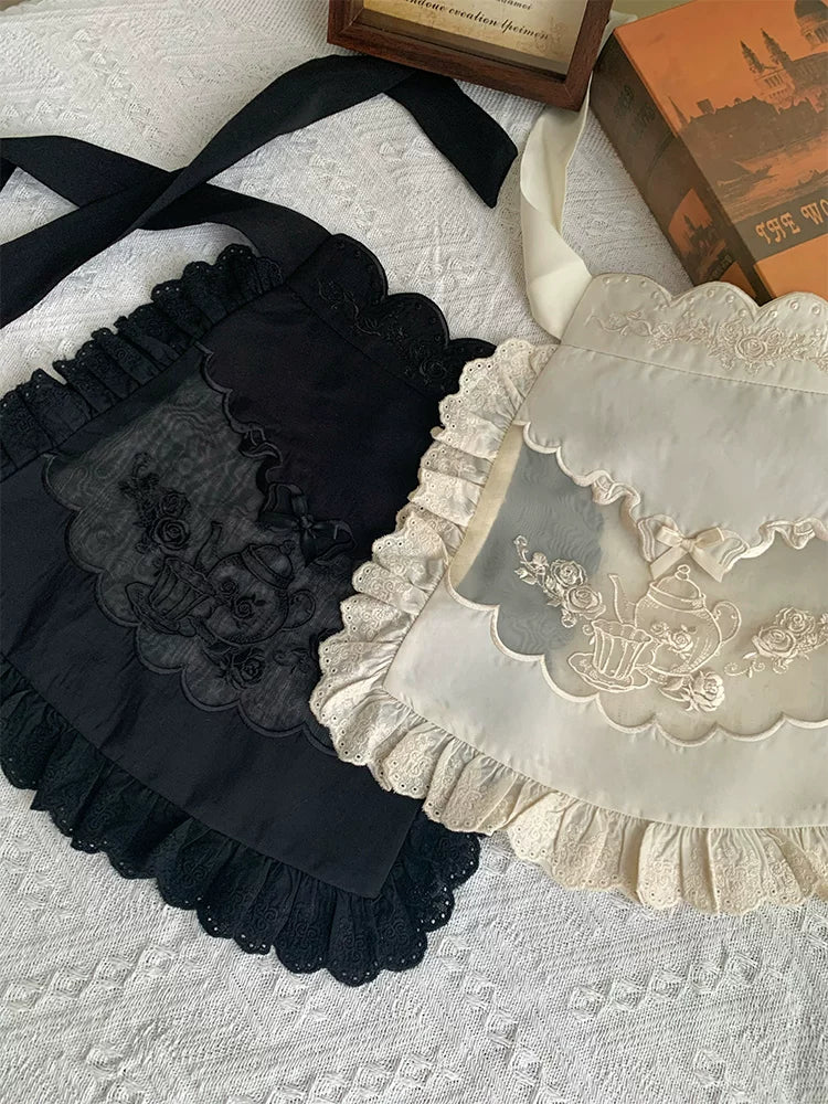 With PUJI - Rose Garden - Lolita Apron detail view 4