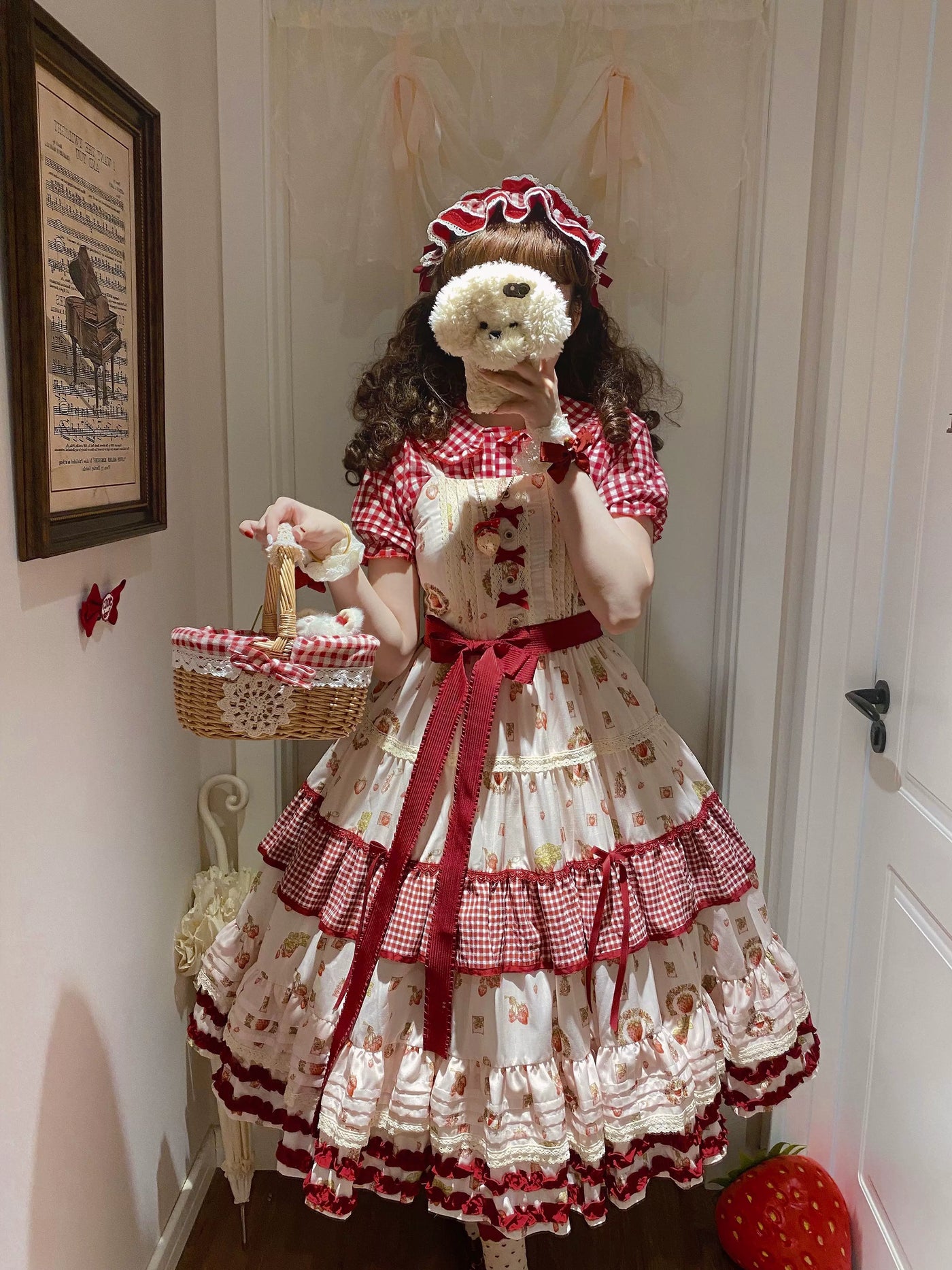 White Tea Story - Strawberry Print Tiered Classical Lolita - Longline