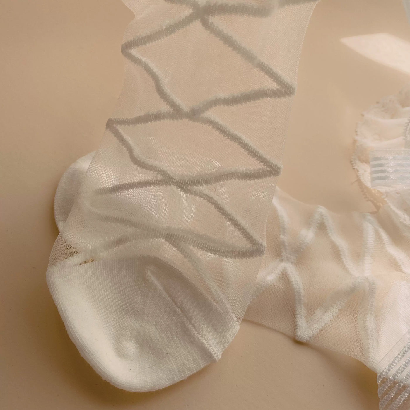 Sock Noble - Secret Crystal - White Short Lace Socks with Striped Ties and Bows