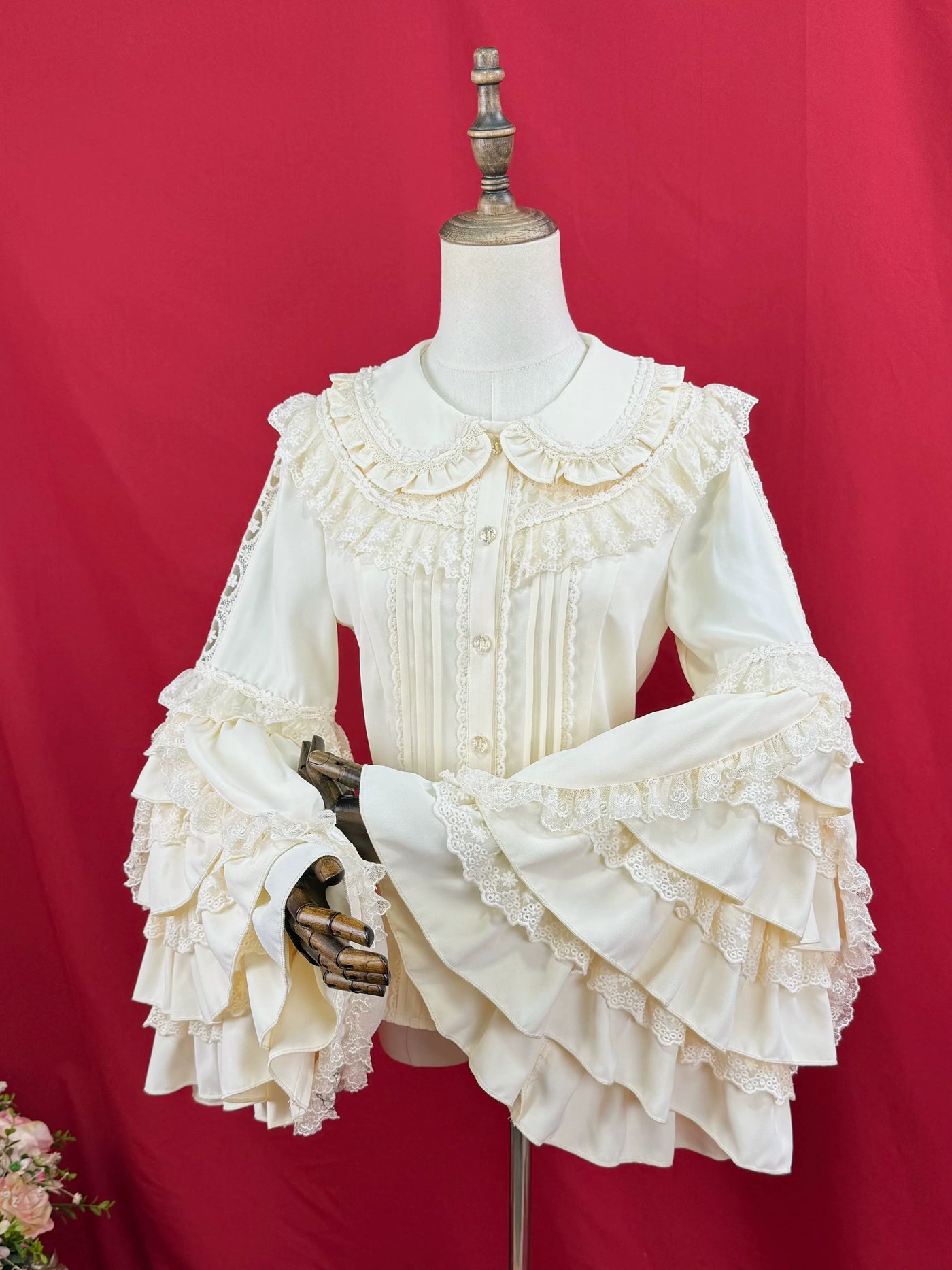 DMFS Lolita - Snow Mochi - Classic Lolita Hime Sleeve Shirt, Lace Accent