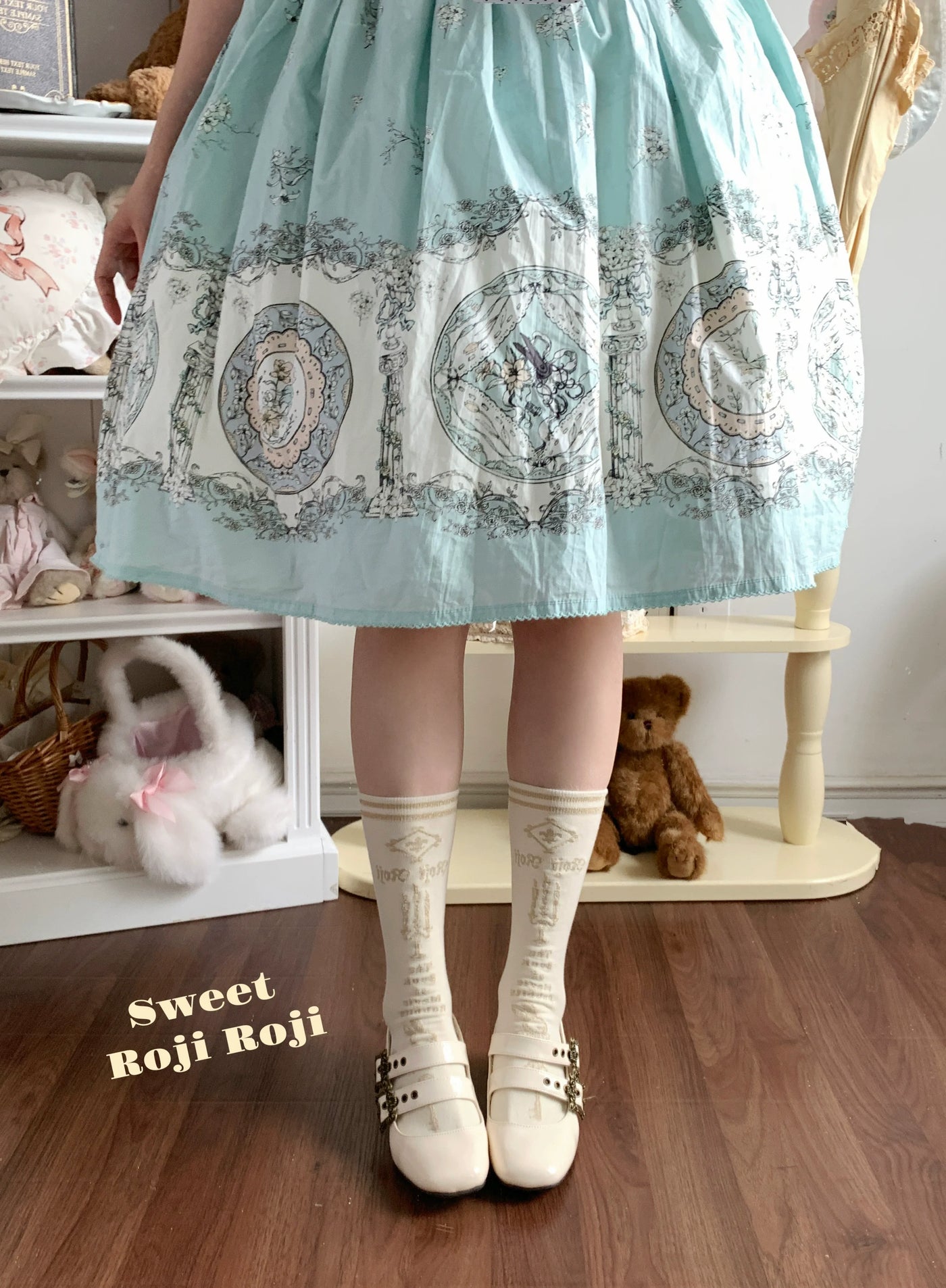 Roji Roji - Printed Cotton Sweet Lolita Calf Socks Beige One Size