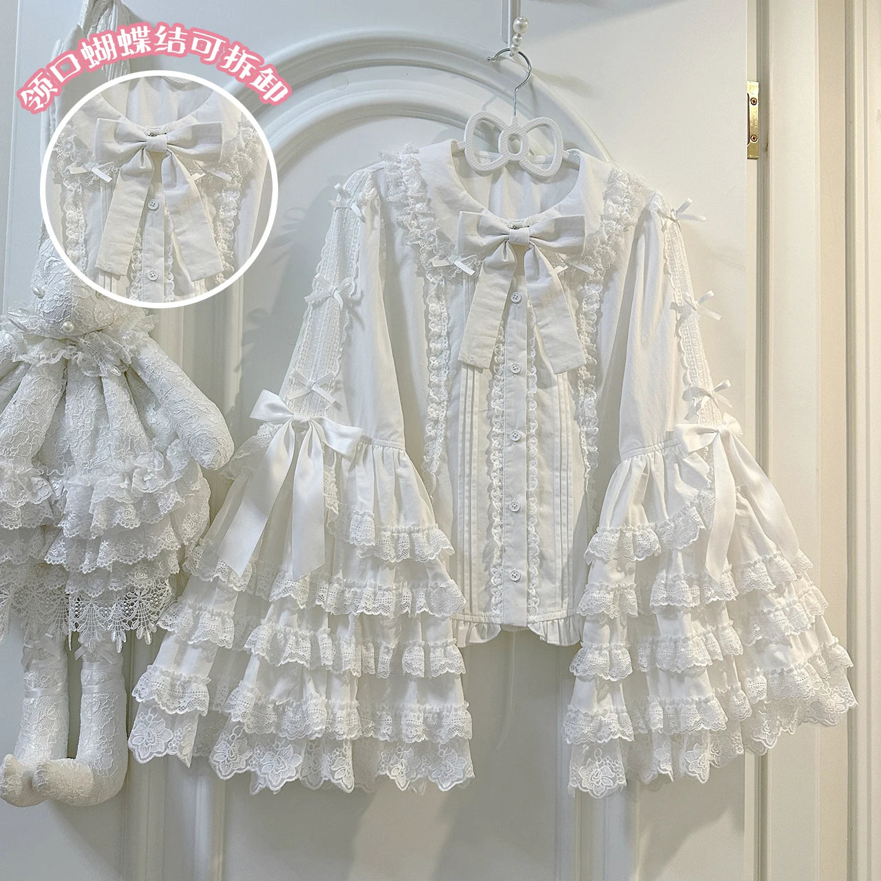 Spring Sakura - Cotton Princess-Sleeve Lolita Blouse - detail view 5