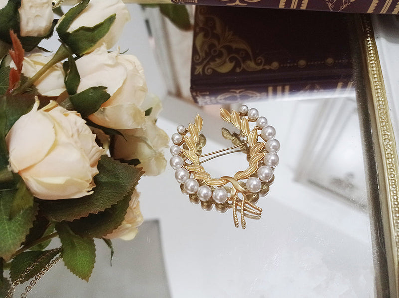 Dusk Bester - Egyptian Lolita Brooch Waistband Shawl pearl disc brooch