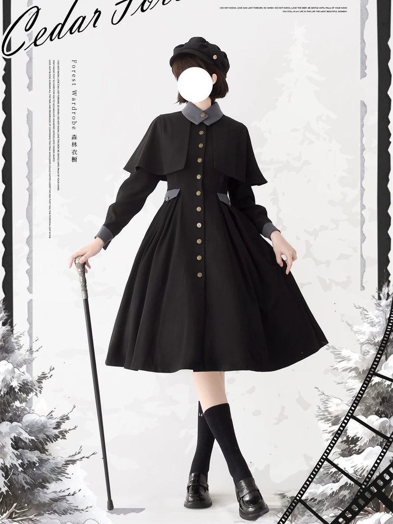 Forest Wardrobe - Cedar Forest - Coat with Detachable Cape - 3