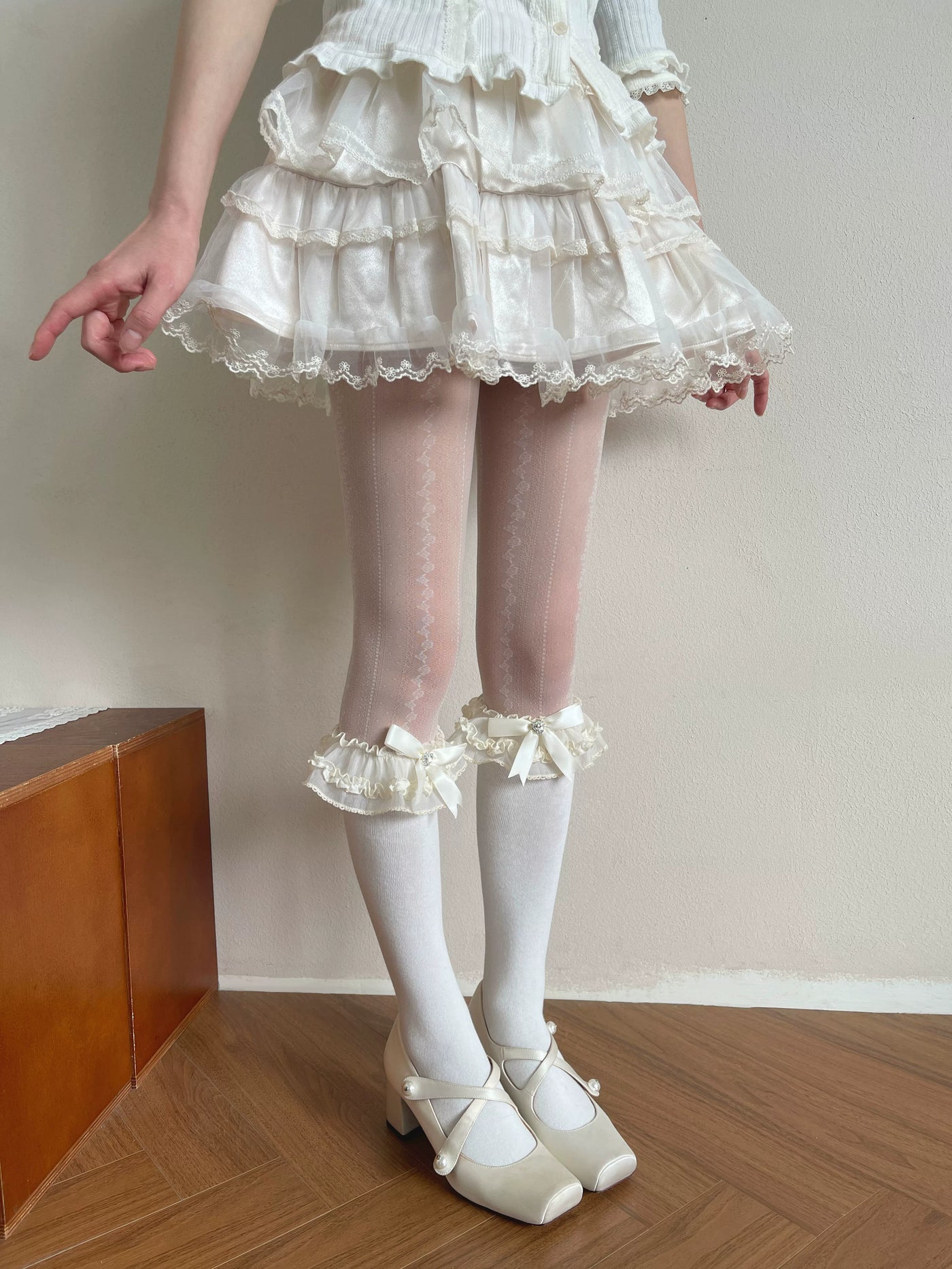 Sock Noble - Ballet Satin - Socks with lace bows