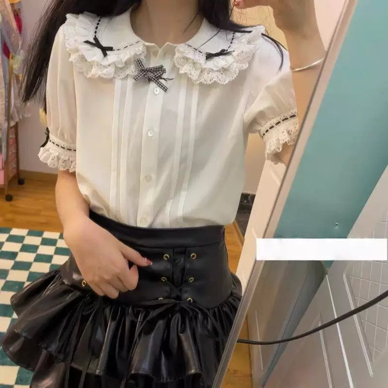 Sweetheart Dream Machine - Vintage Doll - Short-Sleeve Blouse with Lace Doll Collar
