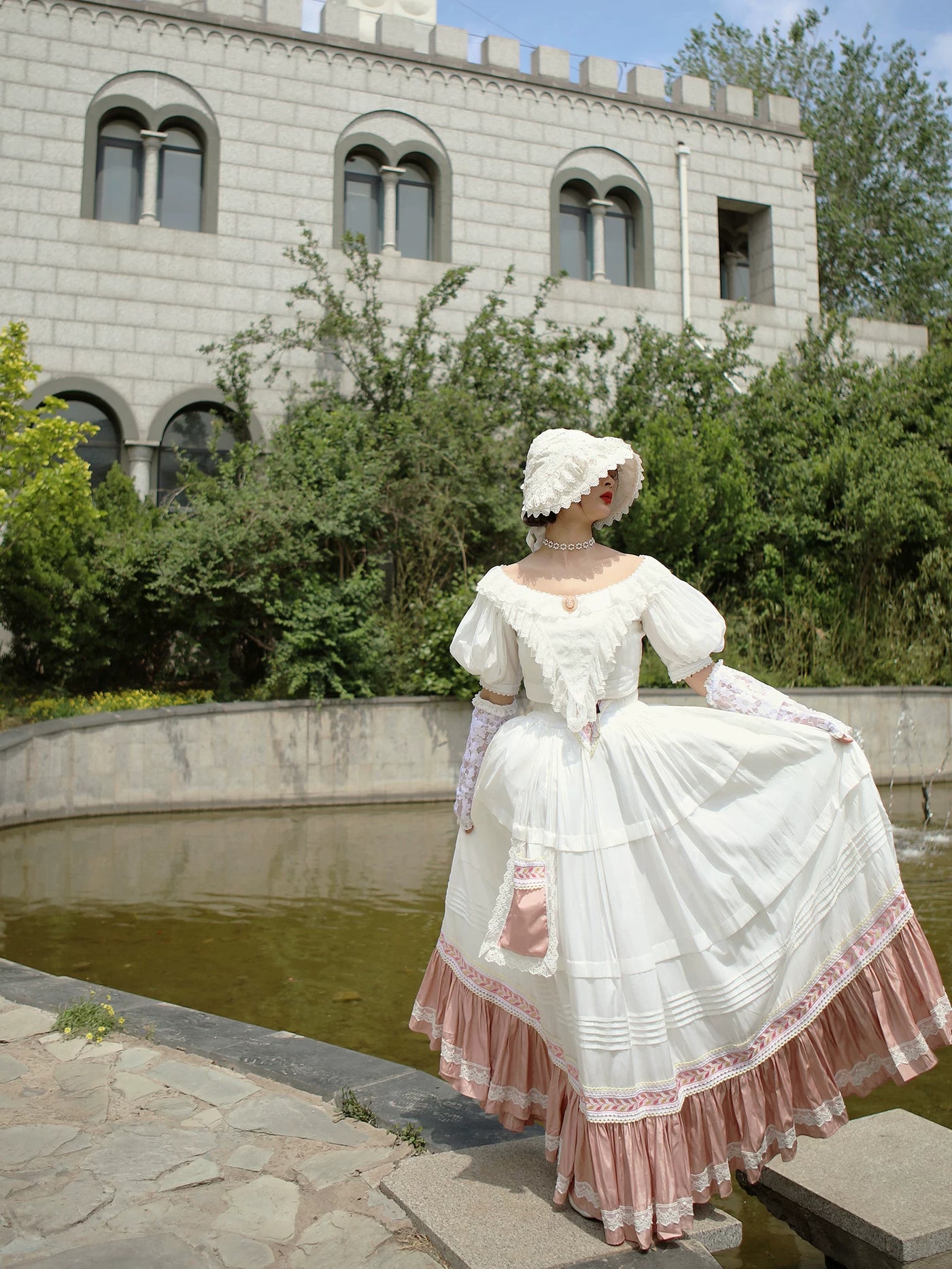 LACE GARDEN - Cool Summer Victoria - Antique-Style Full Skirt with Tiered Hem