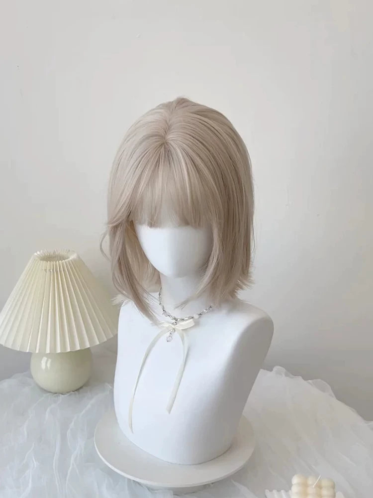 Kunkun Fish beige gold short bob wig - view 5