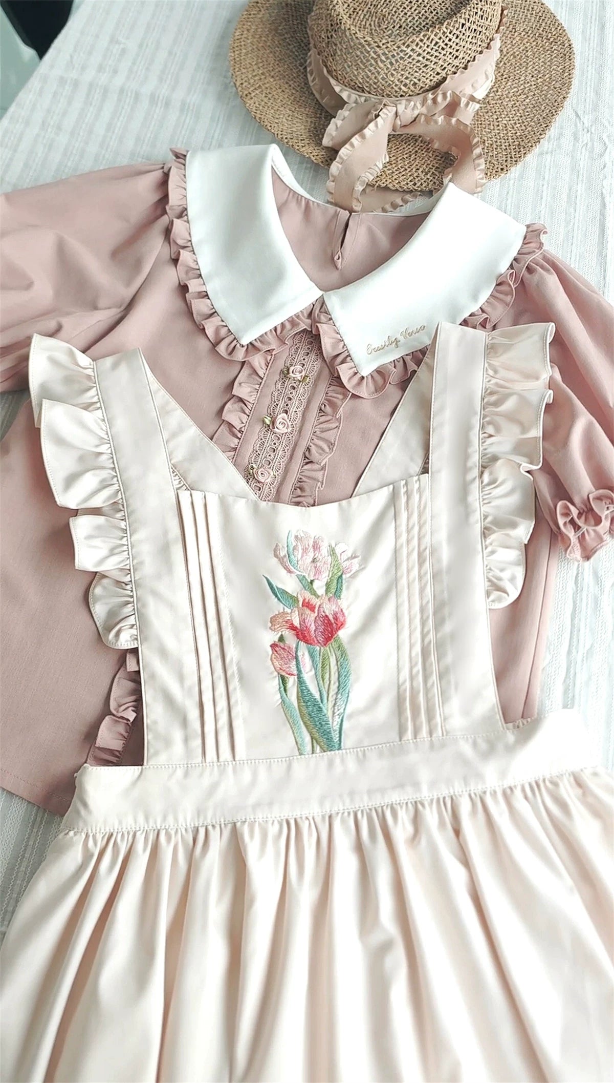 Little Gardener - Embroidered Blouse and Adjustable JSK Set - detail view 7