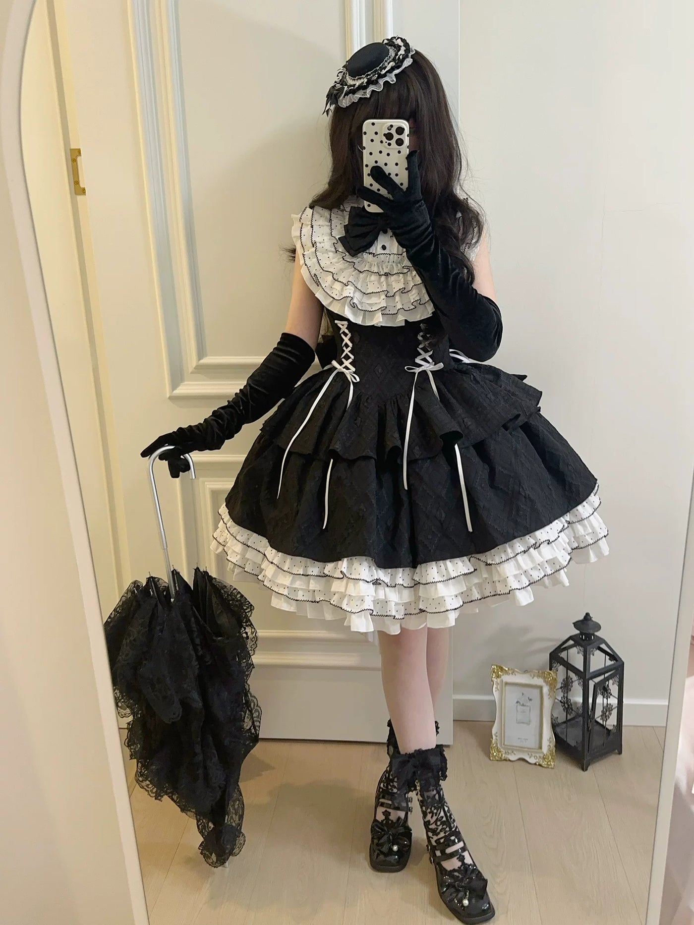 Alice - Black Heiress - Black One-Piece Dress with White Ruffle Collar