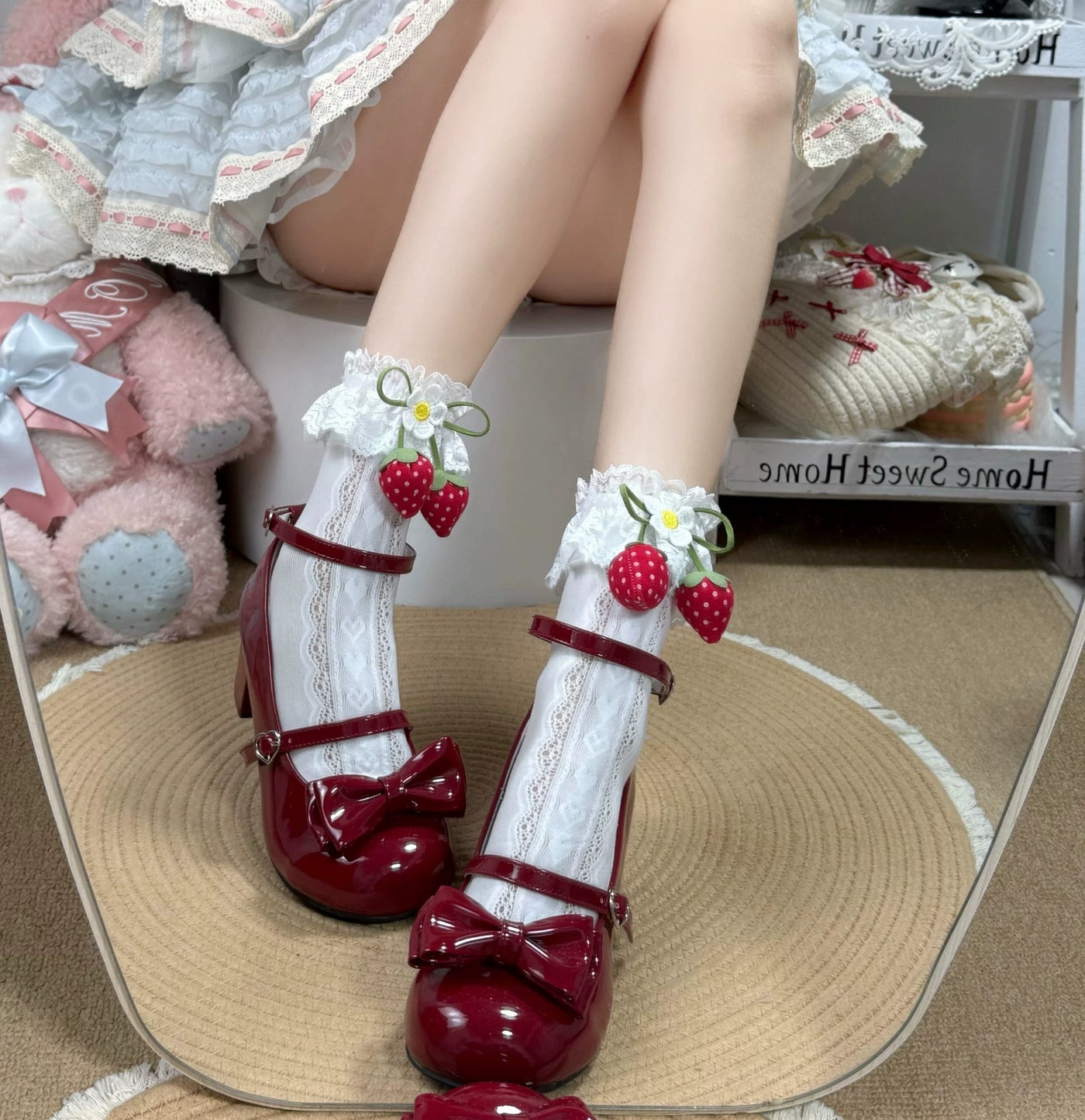 Fantasy Doll - Original Japanese Lolita - Mid-Calf Socks with Lace Ruffles