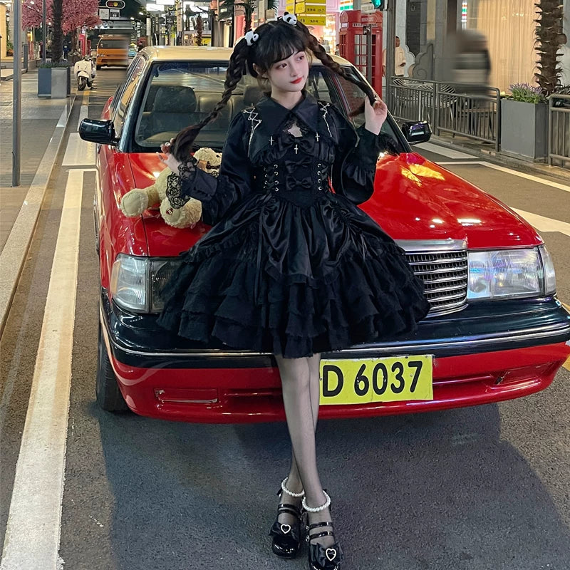 Lady Han Gothic Cross Medal JSK Dress by Lolita Fetch featuring a black gothic-style dress with cross medal details.