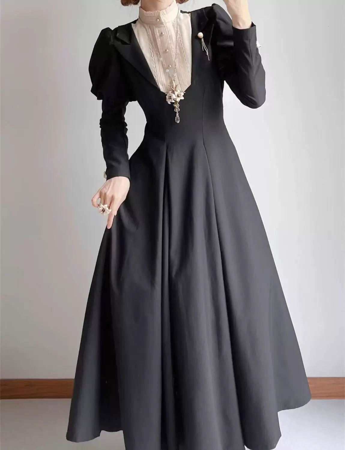 Sweetheart Dream Machine - Six-Panel Black - Long One-Piece Dress with Puff Sleeves