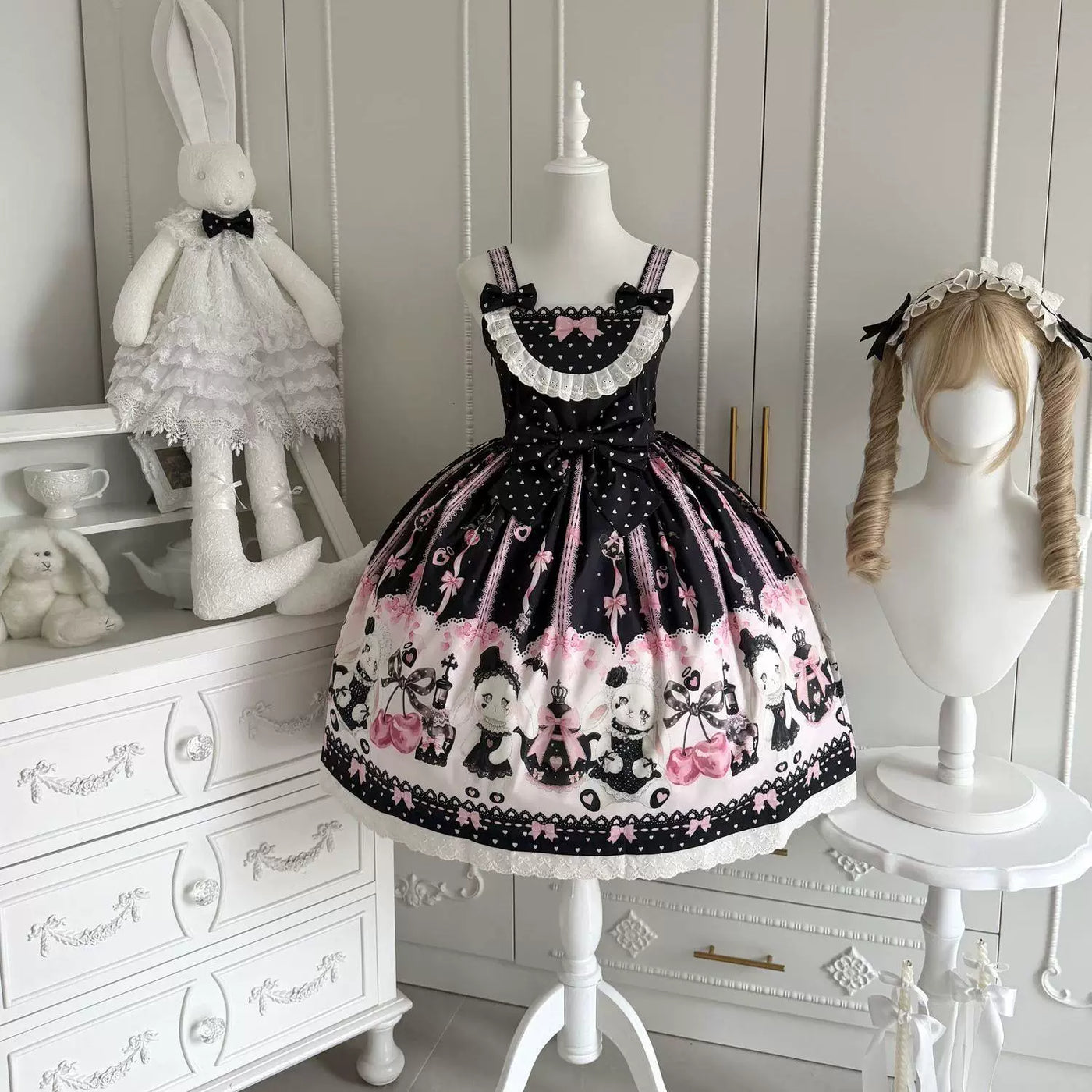 Sweetheart Dream Machine - Sweetheart Print - JSK dress with heart motifs