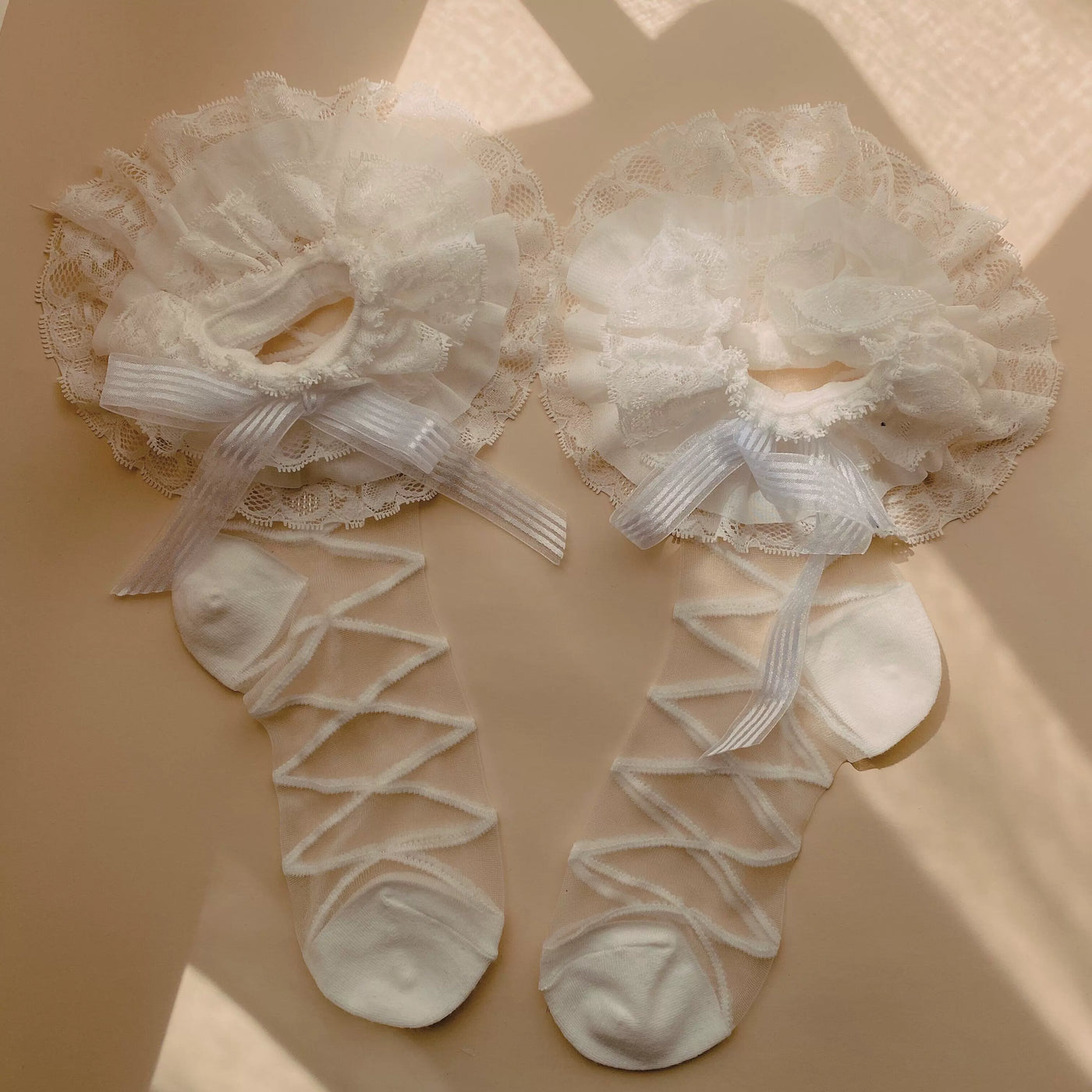 Sock Noble - Secret Crystal - White Short Lace Socks with Striped Ties and Bows