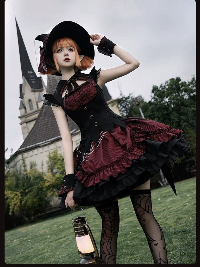 Alice Girl - Lolita Potion - Gothic Lolita Cuffs and Embroidered Badge