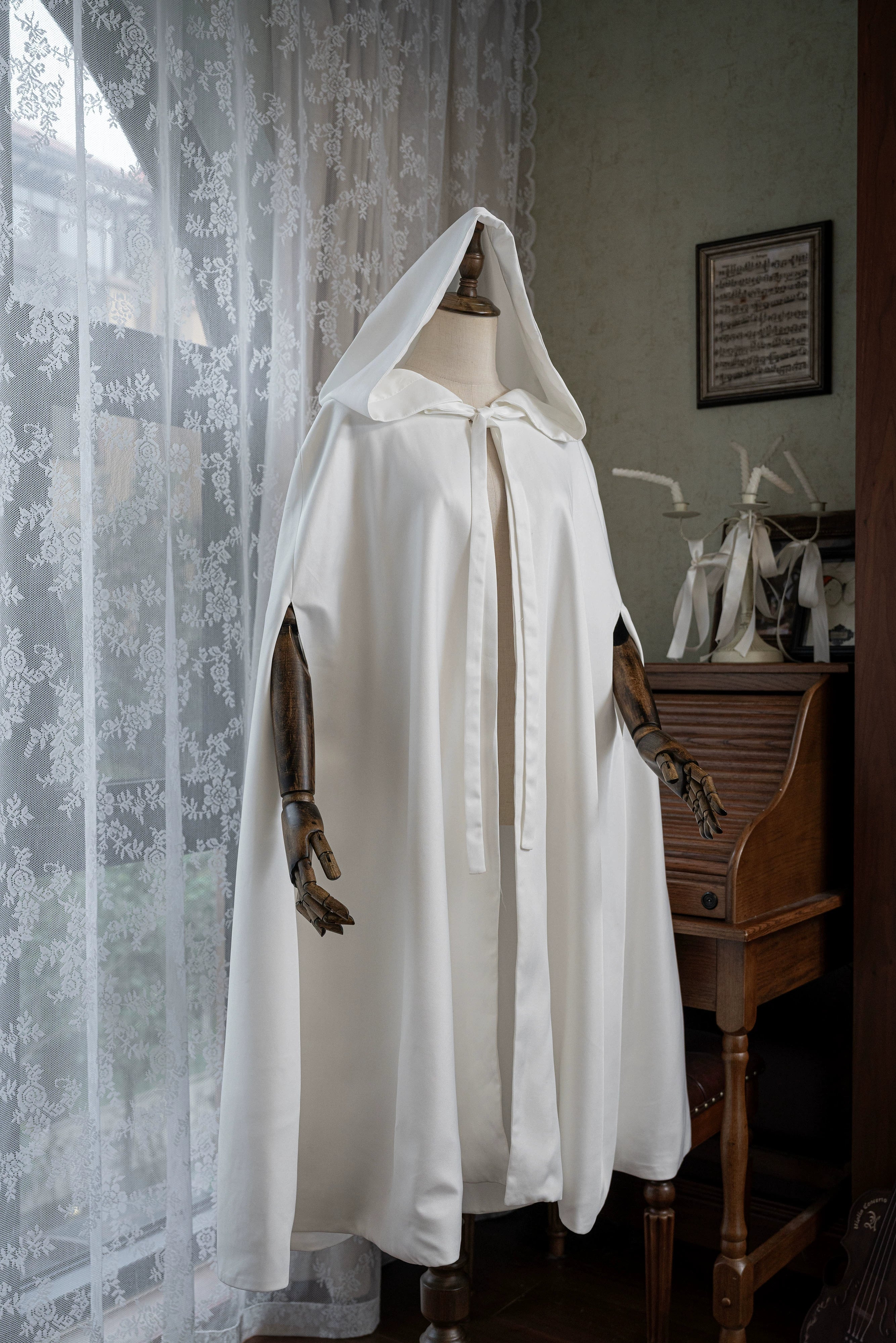 Spot Page Night Raid Cloak Acorn Lolita Original Design Black Cloak Witch Long Cloak