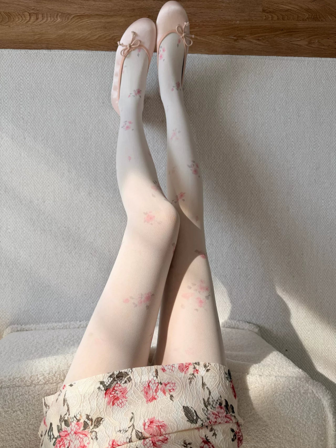 Fantasy Doll - Spring Garden - Milky White Floral Tights