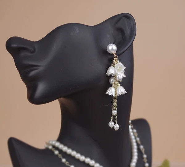 Rose of Sharon - Lily Miss - Elegant Lolita Pearl Necklace and Earrings Set