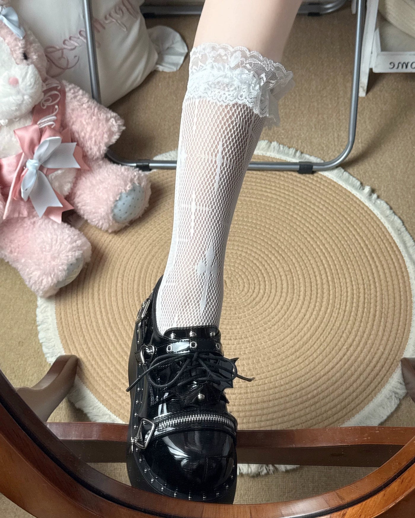 Fantasy Doll - Cross Lace - Lace-Trim Calf Socks with Cross Motifs