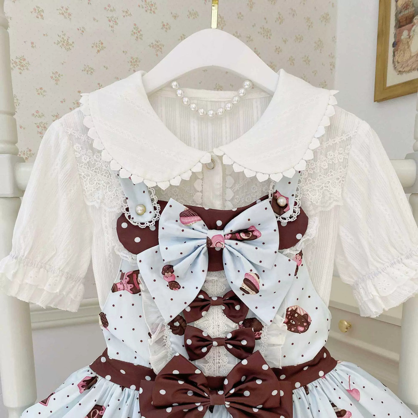 Sweetheart Dream Machine - Doll Collar Inner - White Blouse with a Peter Pan Collar