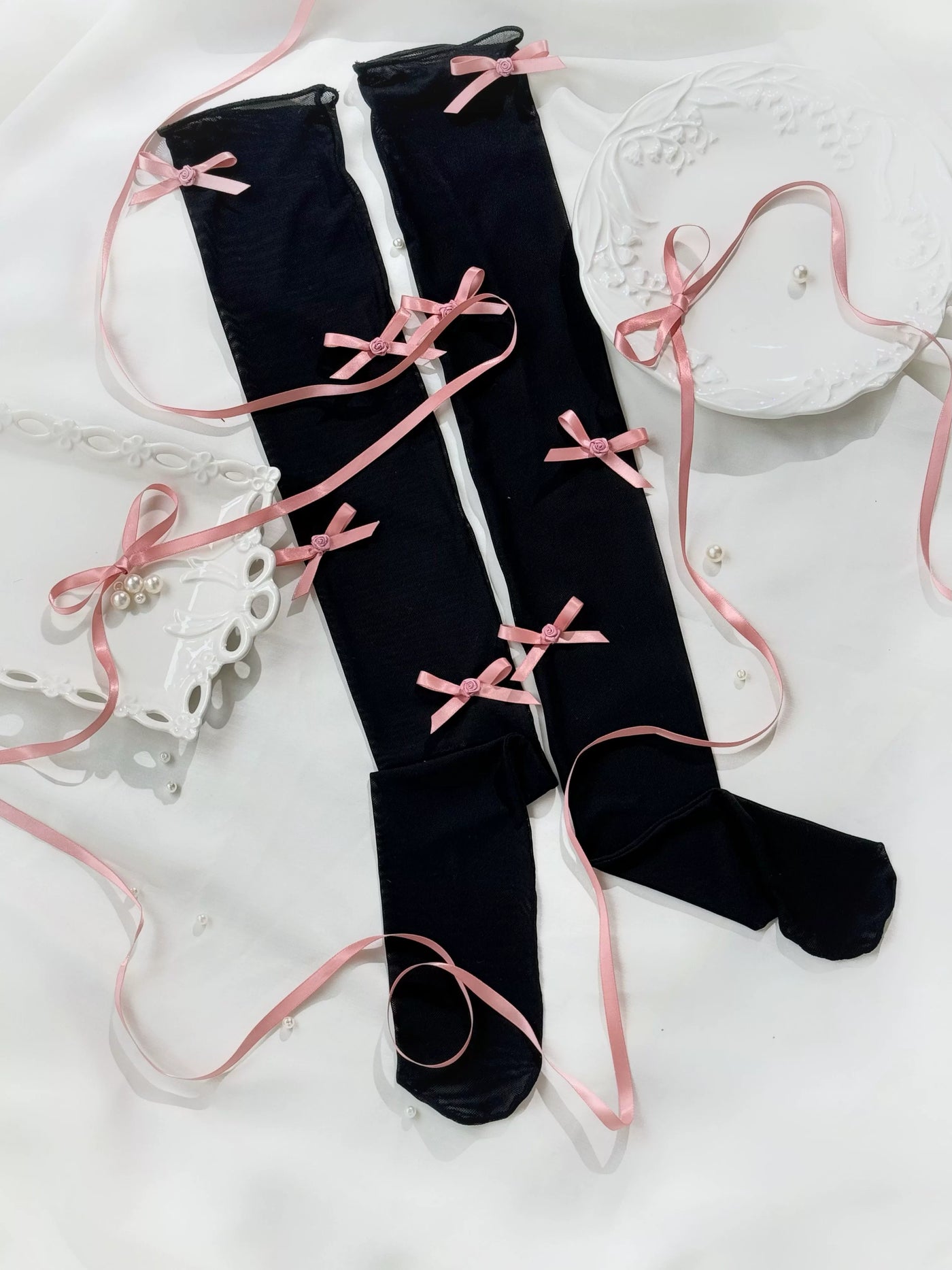 tonight - Lost Dreamland - Accessories with Fluffy Flowers and Trailing Ribbons