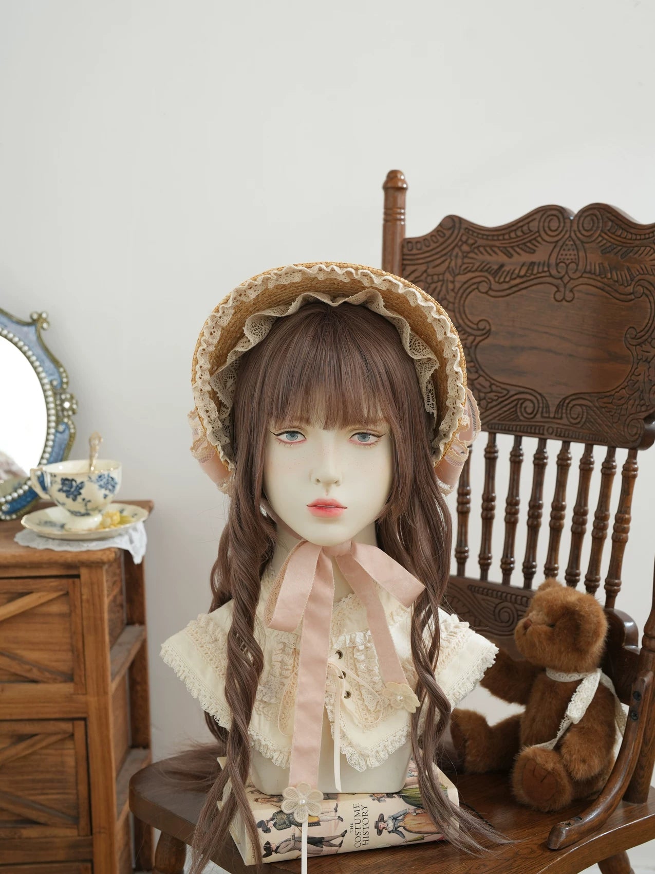 Star Box - Old Summer Shadow - Straw Bonnet with a Lace-Trimmed Brim
