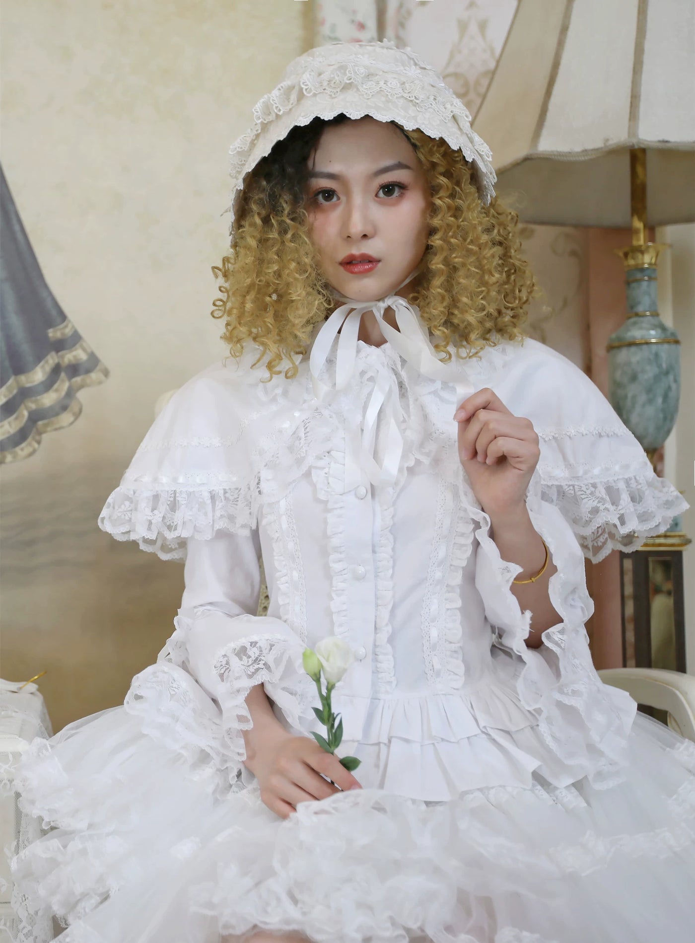 LACE GARDEN - Knight Manor - Hime-Sleeve Blouse Two-Piece Set with Detachable Shawl