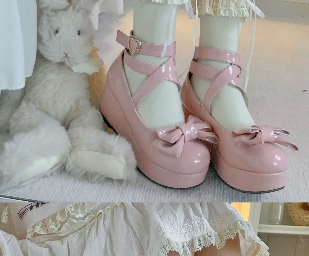 roji roji - Gentle Lace - Lolita Socks with Lace Cuffs