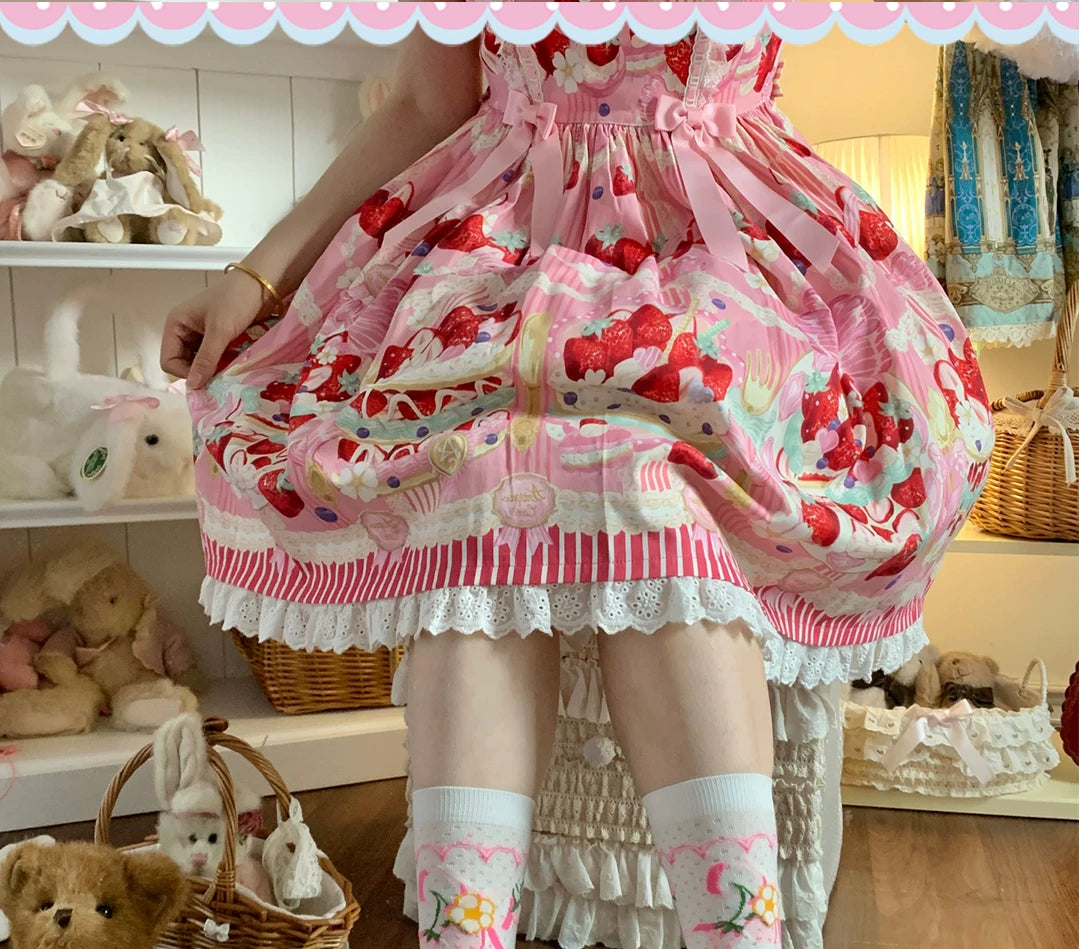 roji roji - Strawberry Flower - Cotton Short Socks with Strawberry-and-Bow Lace Trim