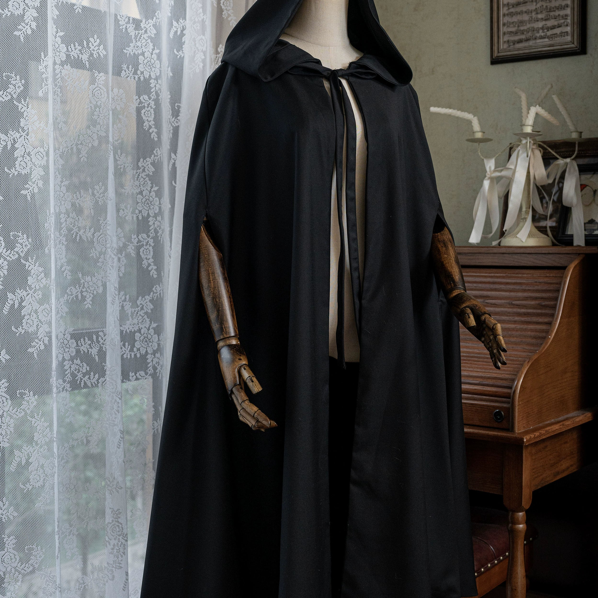 Spot Page Night Raid Cloak Acorn Lolita Original Design Black Cloak Witch Long Cloak