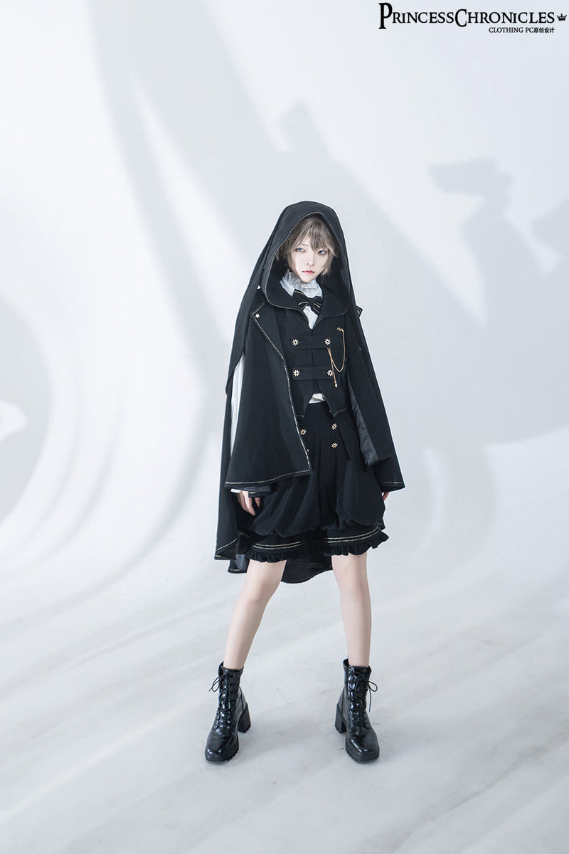 Princess Chronicles - Desperate Bunny - Ouji Lolita Vest Shorts Set