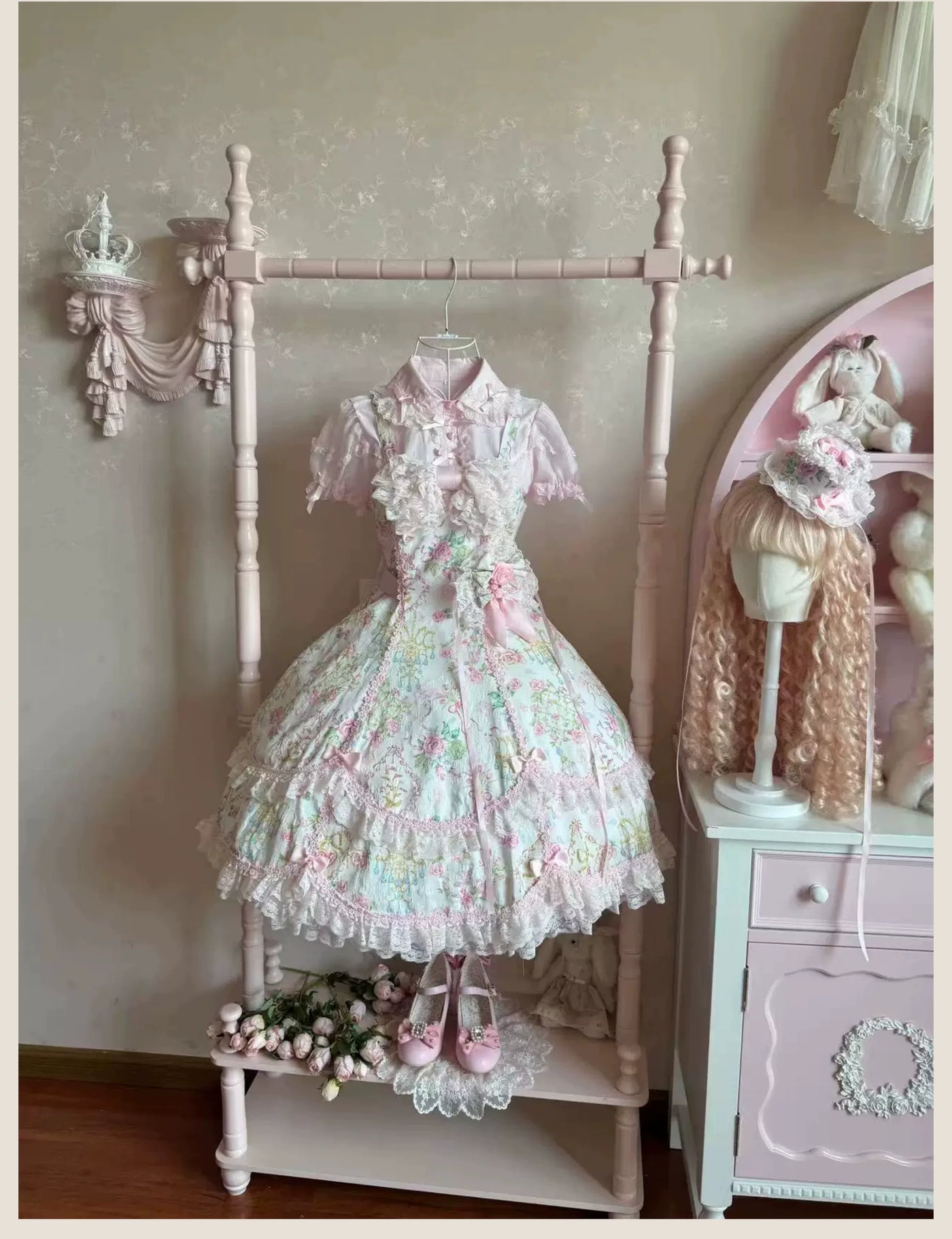 Tata Long Ear - Spring 2025 Floral Wall - Floral Print JSK Dress with Layered Lace Ruffles