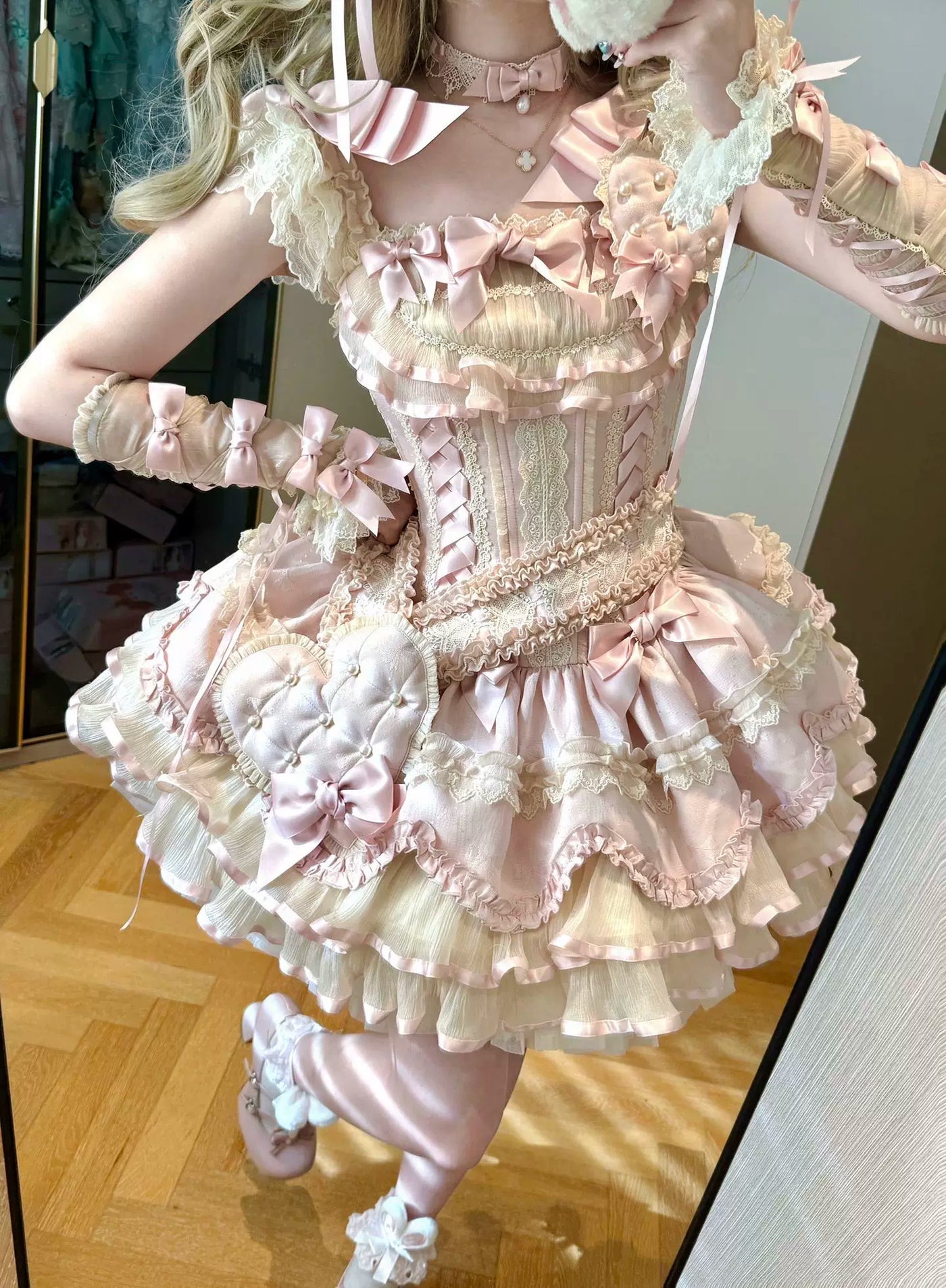 Creamy - Ribbon Heart - Pink JSK dress with a large heart accent