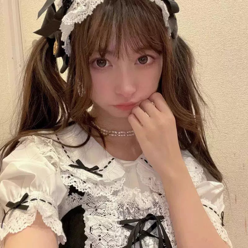 Sweetheart Dream Machine - Vintage Doll - Short-Sleeve Blouse with Lace Doll Collar