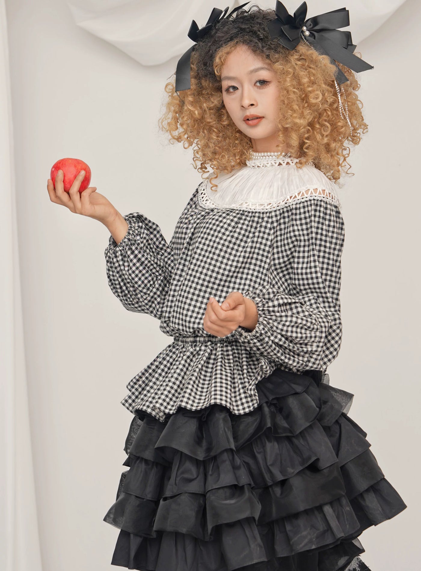 LACE GARDEN - Doll Check - Black-and-White Plaid Blouse and Pumpkin Pants Set with Layered Ruffles