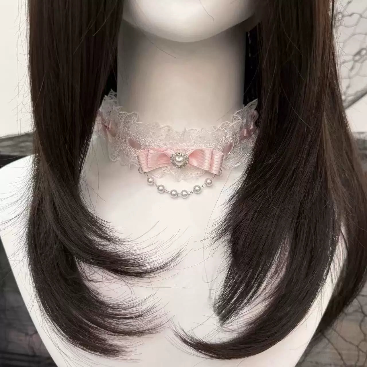Creamy - Butterfly Pearl - Lace Choker Necklace with Bow Detail