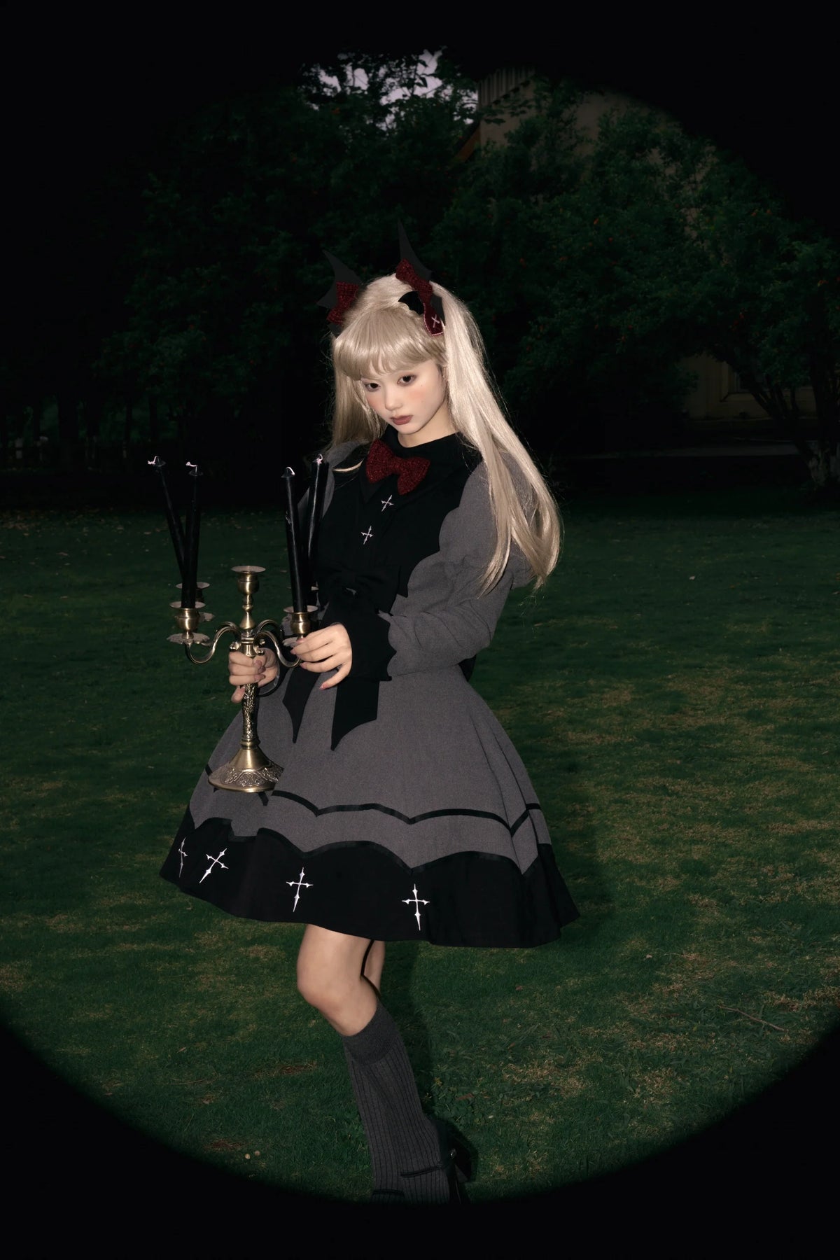 Polaris Lolita - Vampire Princess - Gothic Lolita OP dress with bat designs and Juliet sleeves - product detail 6